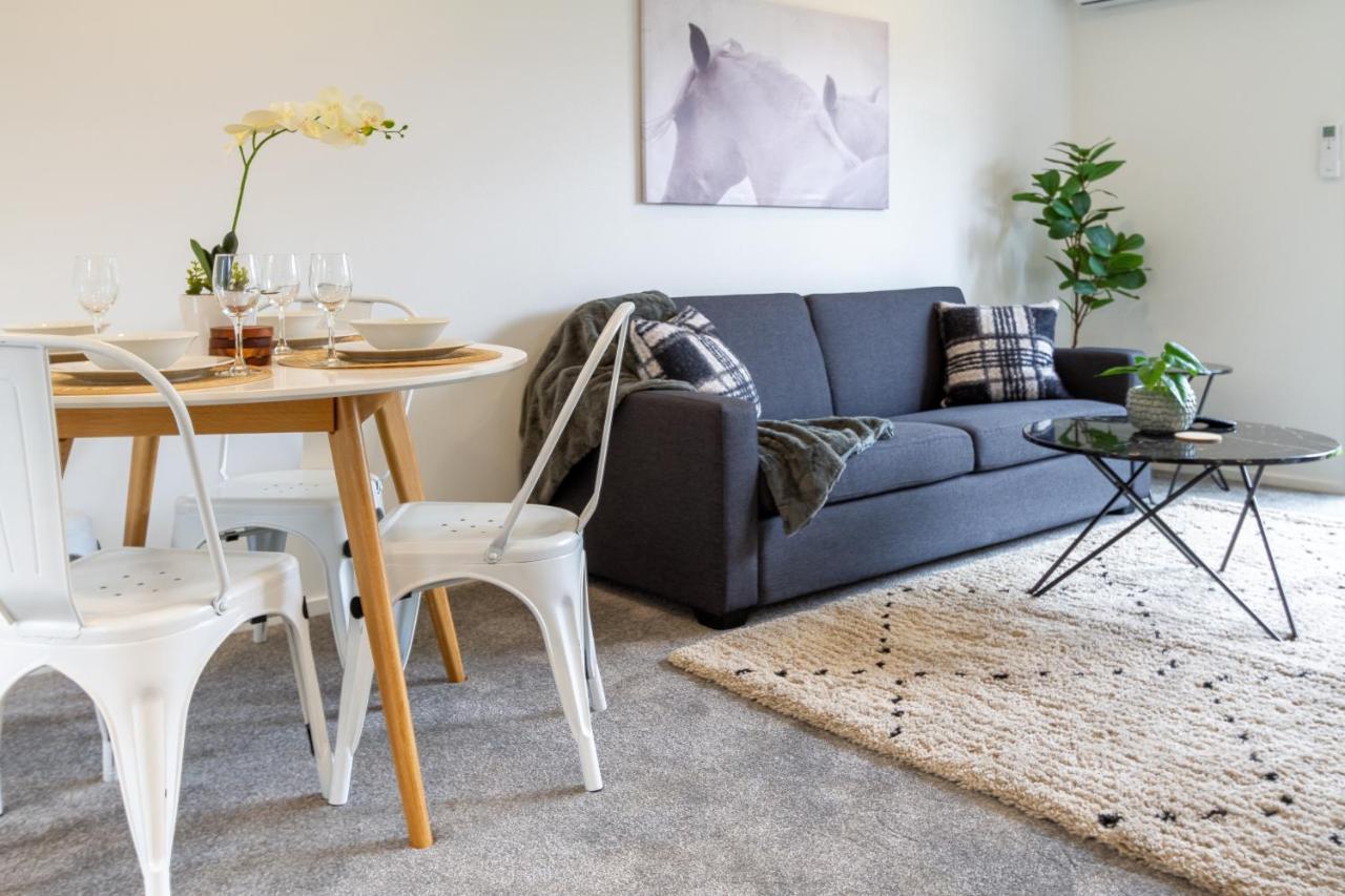 Upper Riccarton Dream - 2 Bed 2 Bath W/Carpark Apartment Christchurch Ngoại thất bức ảnh