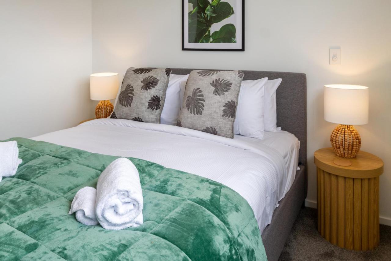 Upper Riccarton Dream - 2 Bed 2 Bath W/Carpark Apartment Christchurch Ngoại thất bức ảnh